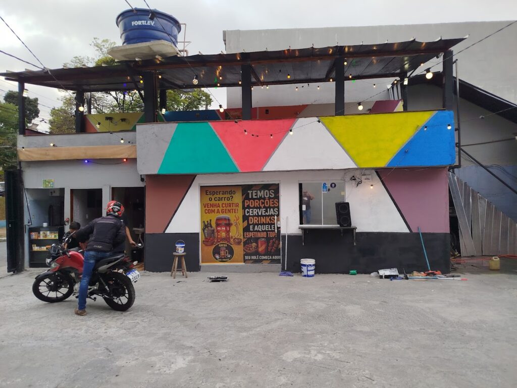 Fachada da Adegas Adega Dois Irmãos, localizada no bairro Polvilho, cidade de Cajamar.