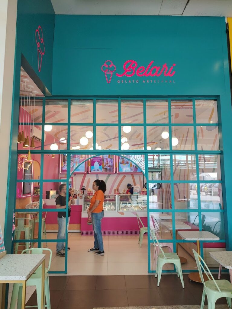 Fachada da Sorveterias Belari Gelato Artesanal, localizada no bairro Ipês (Polvilho), cidade de Cajamar.